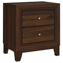 Welsley California King Bedroom Set Walnut
