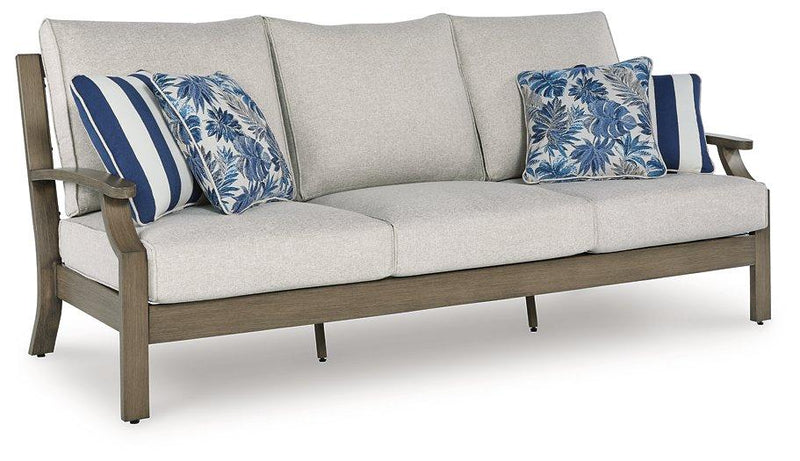 Rainier Ranch Outdoor Sofa with Cushion