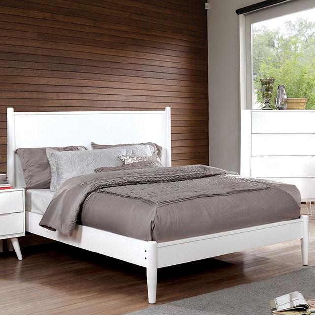 LENNART II White E.King Bed image