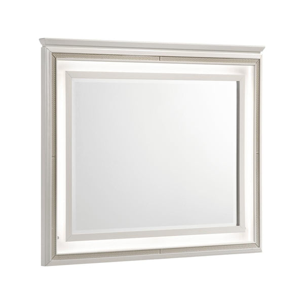 Audra Mirror