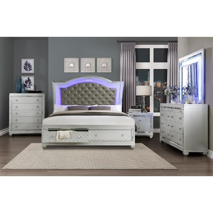 Leesa (3) California King Platform Bed with Footboard Storage