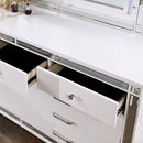 Brachium Bed White & Silver